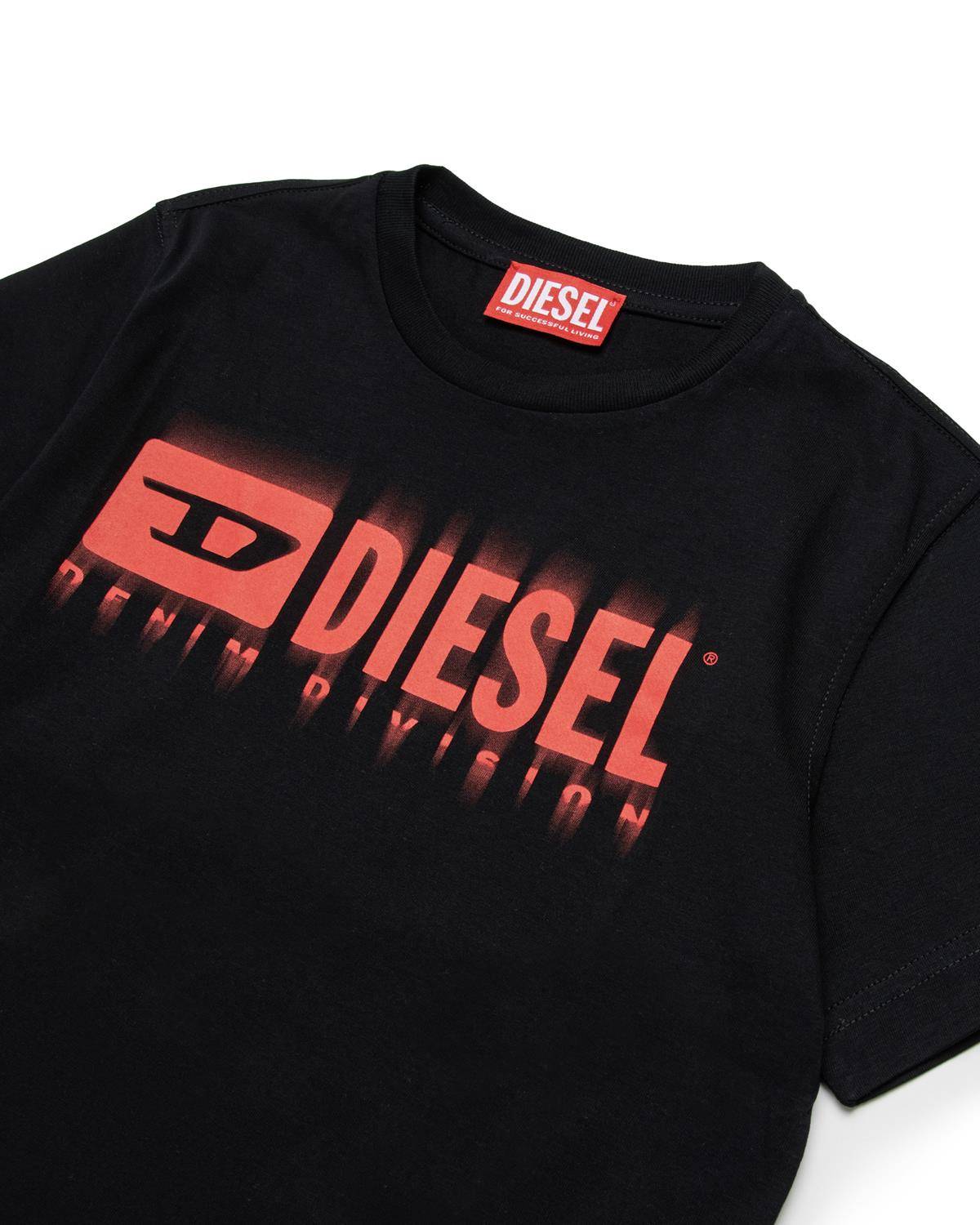 T-SHIRT DIESEL J02033 BLACK/RED-1